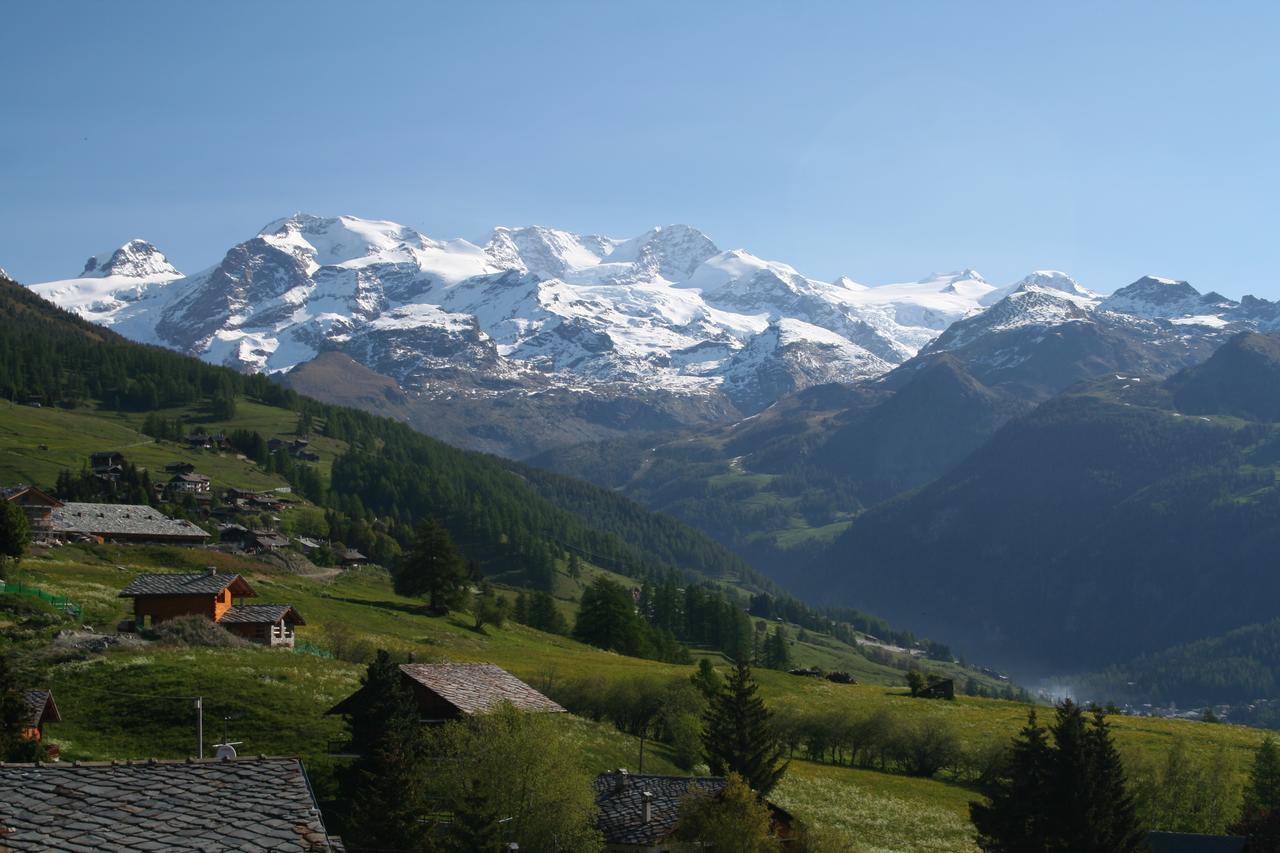 Hotel Relais Des Glaciers - Adults Only Champoluc Exterior photo